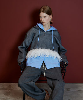 【26AUTUMN PRE-ORDER】Feather Hem Half-Zip Top