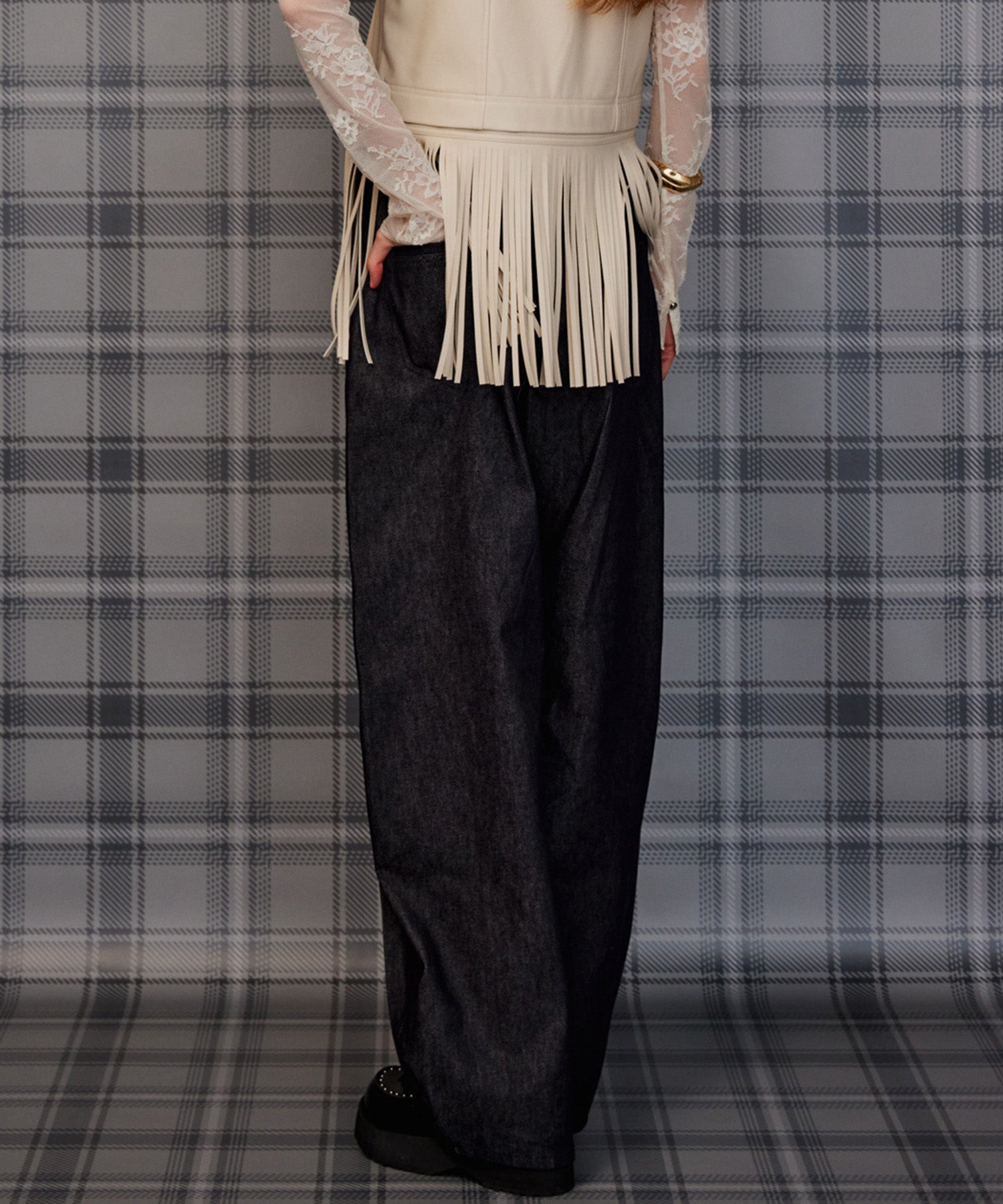 【26AUTUMN PRE-ORDER】Tuck Denim
