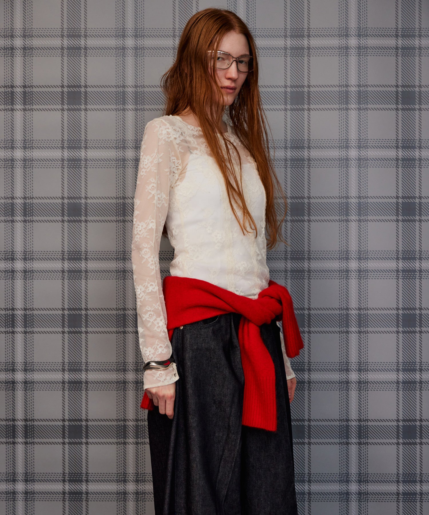 【26AUTUMN PRE-ORDER】Sleeve Slit Lace Top