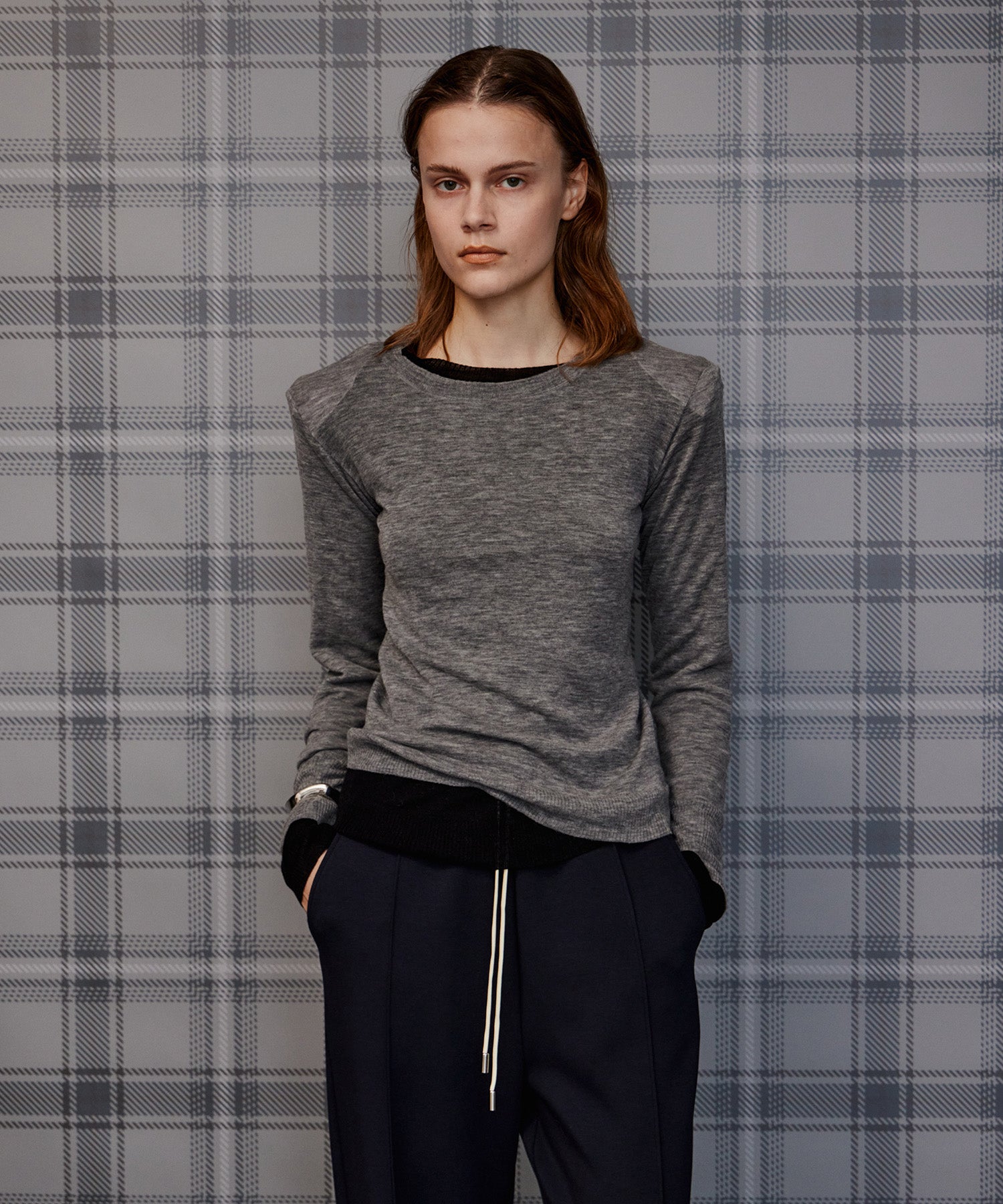 【26AUTUMN PRE-ORDER】Shoulder Pad Sheer Knit Top