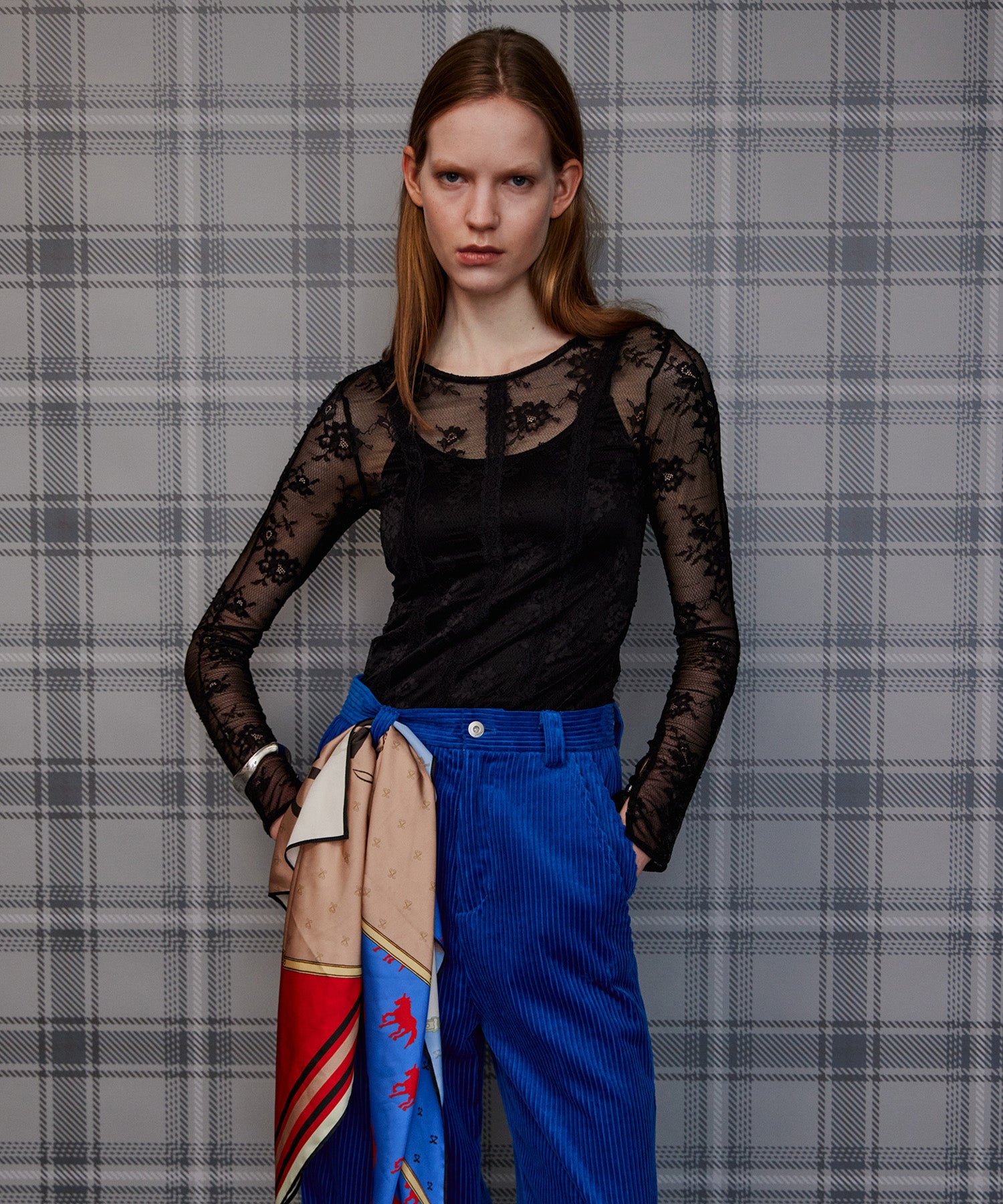 【26AUTUMN PRE-ORDER】Sleeve Slit Lace Top