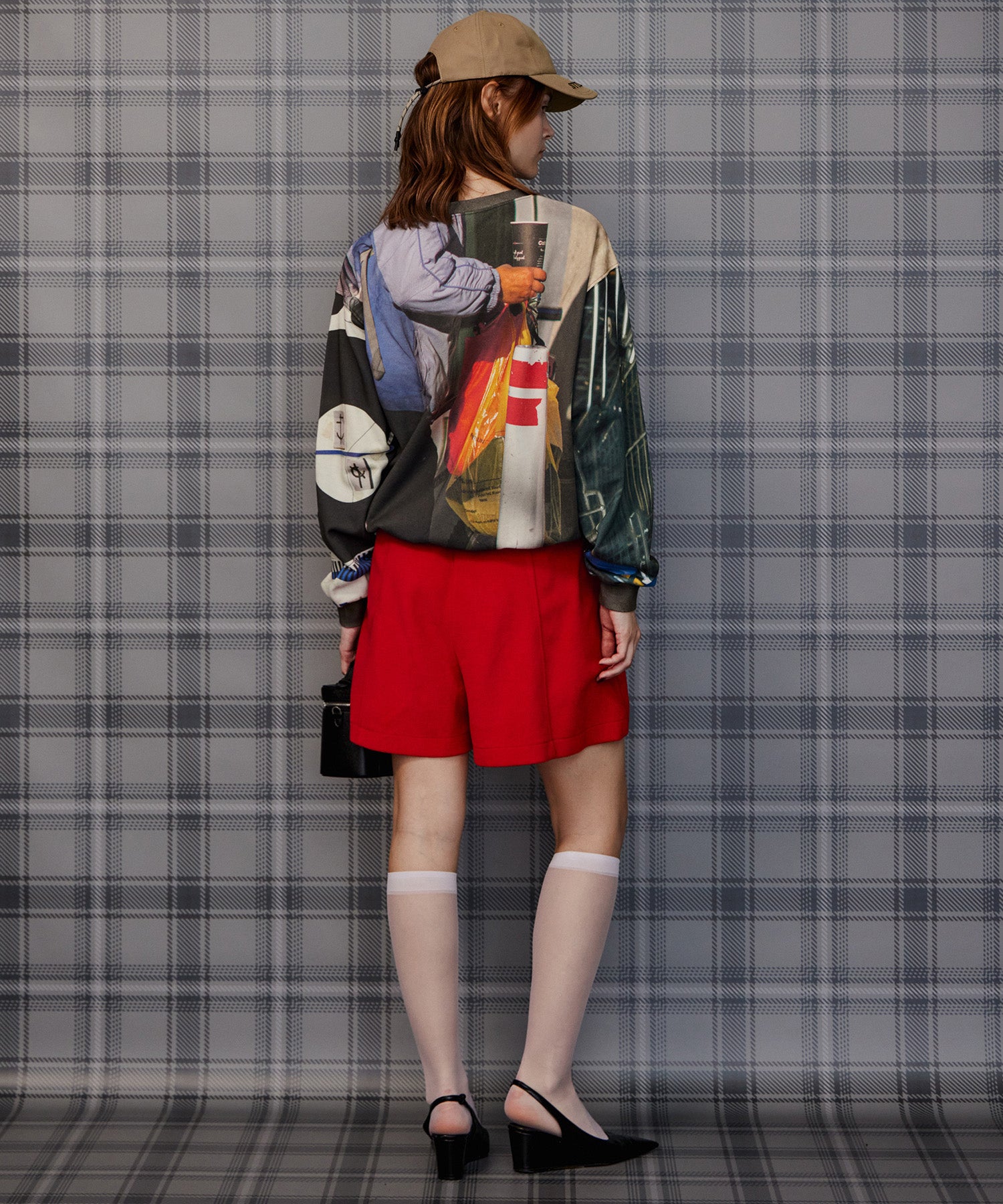 【26AUTUMN PRE-ORDER】Cityscape Photo Sweatshirt Top