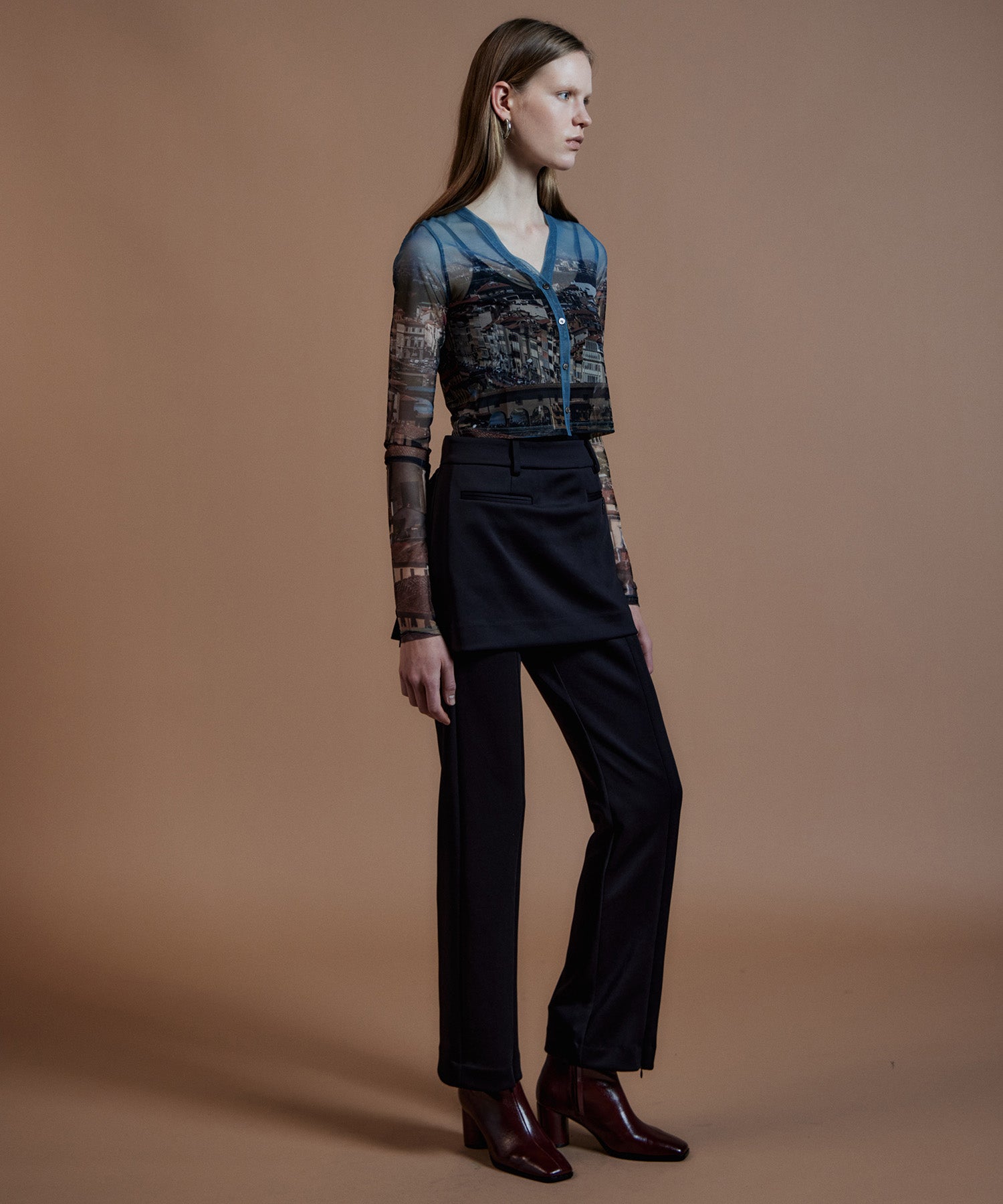 【26AUTUMN PRE-ORDER】City Photo Print Sheer Cardigan