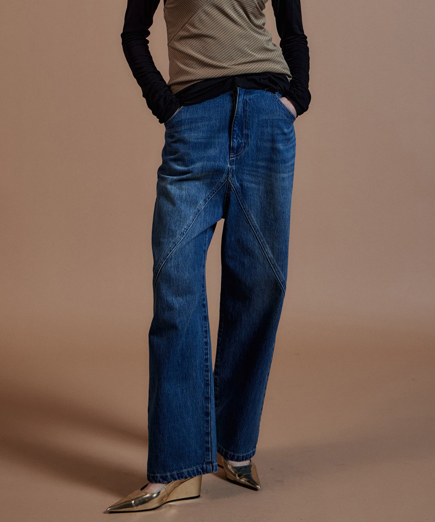 【26AUTUMN PRE-ORDER】Low-Waist Loose Denim