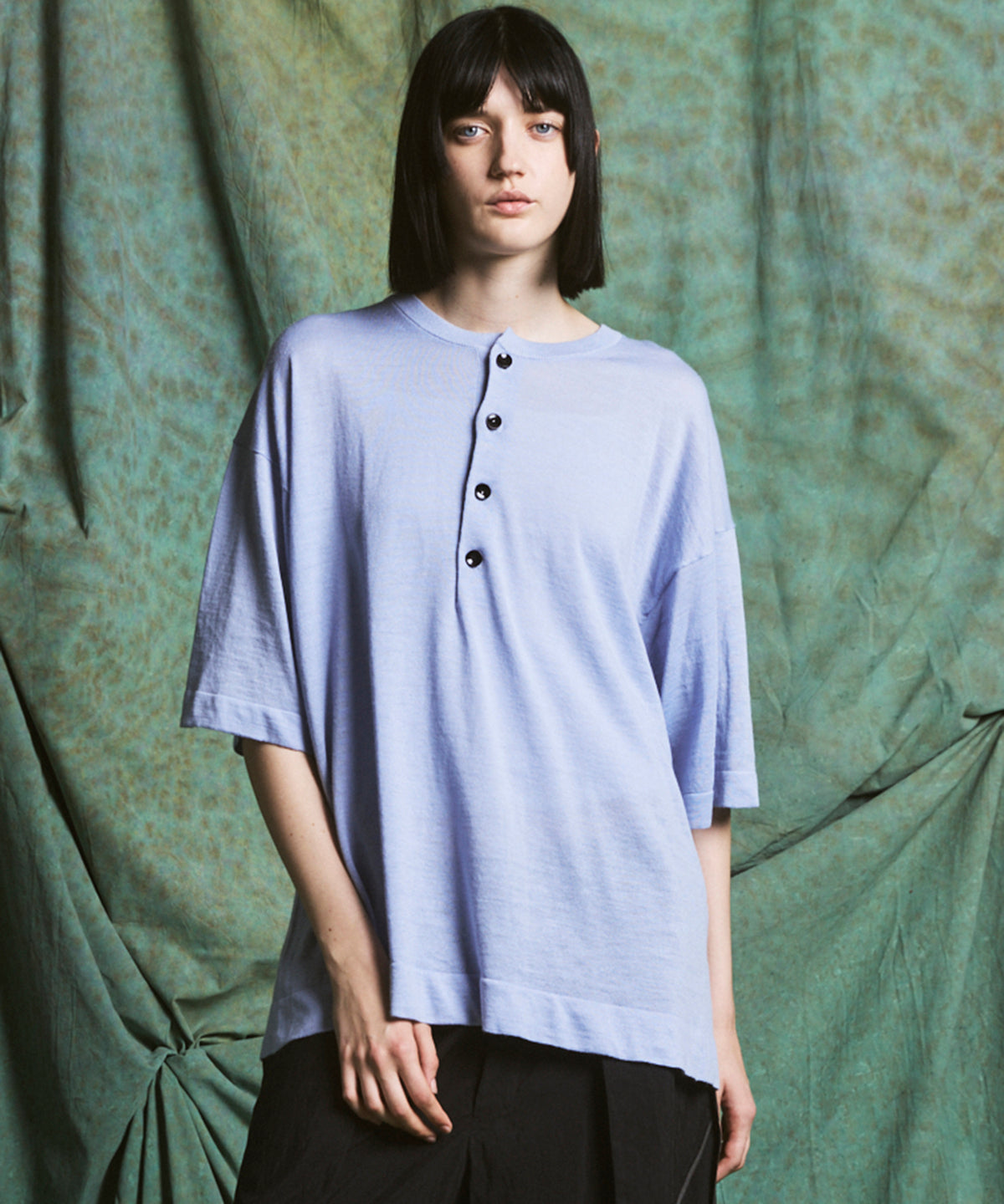 【26SS PRE-ORDER】Ramie-SOLOTEX Prime-Over Henry Neck Short Sleeve Knit T-shirt