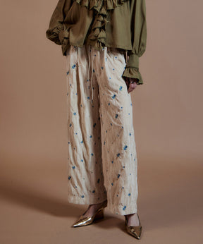【26AUTUMN PRE-ORDER】Flower Embroidery Velour Easy Pants
