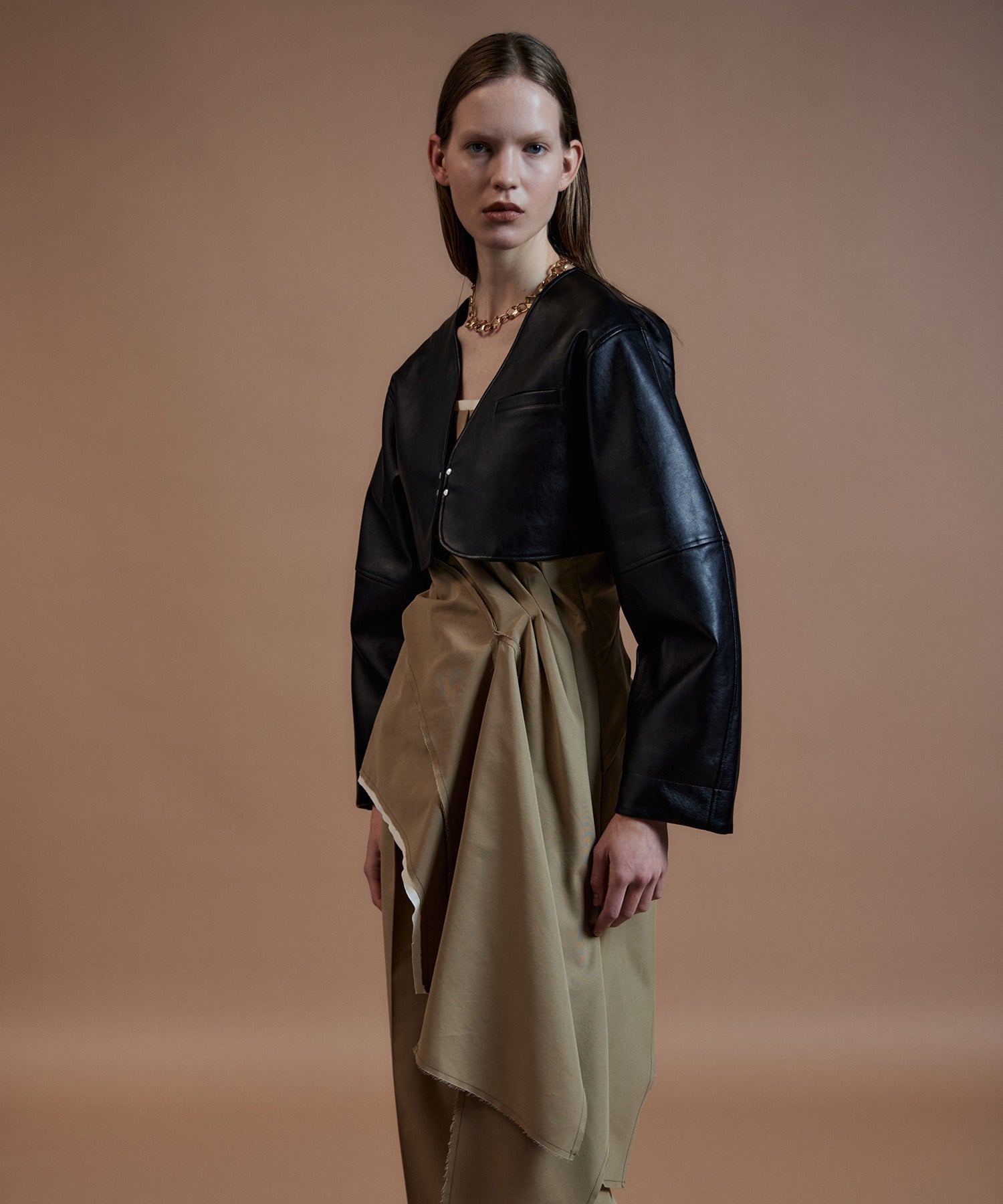 【26AUTUMN PRE-ORDER】Draped Chino Bustier