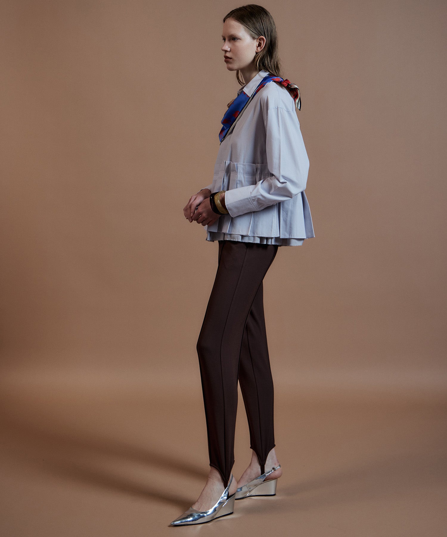 【26AUTUMN PRE-ORDER】Tuck Pleated Peplum Shirt