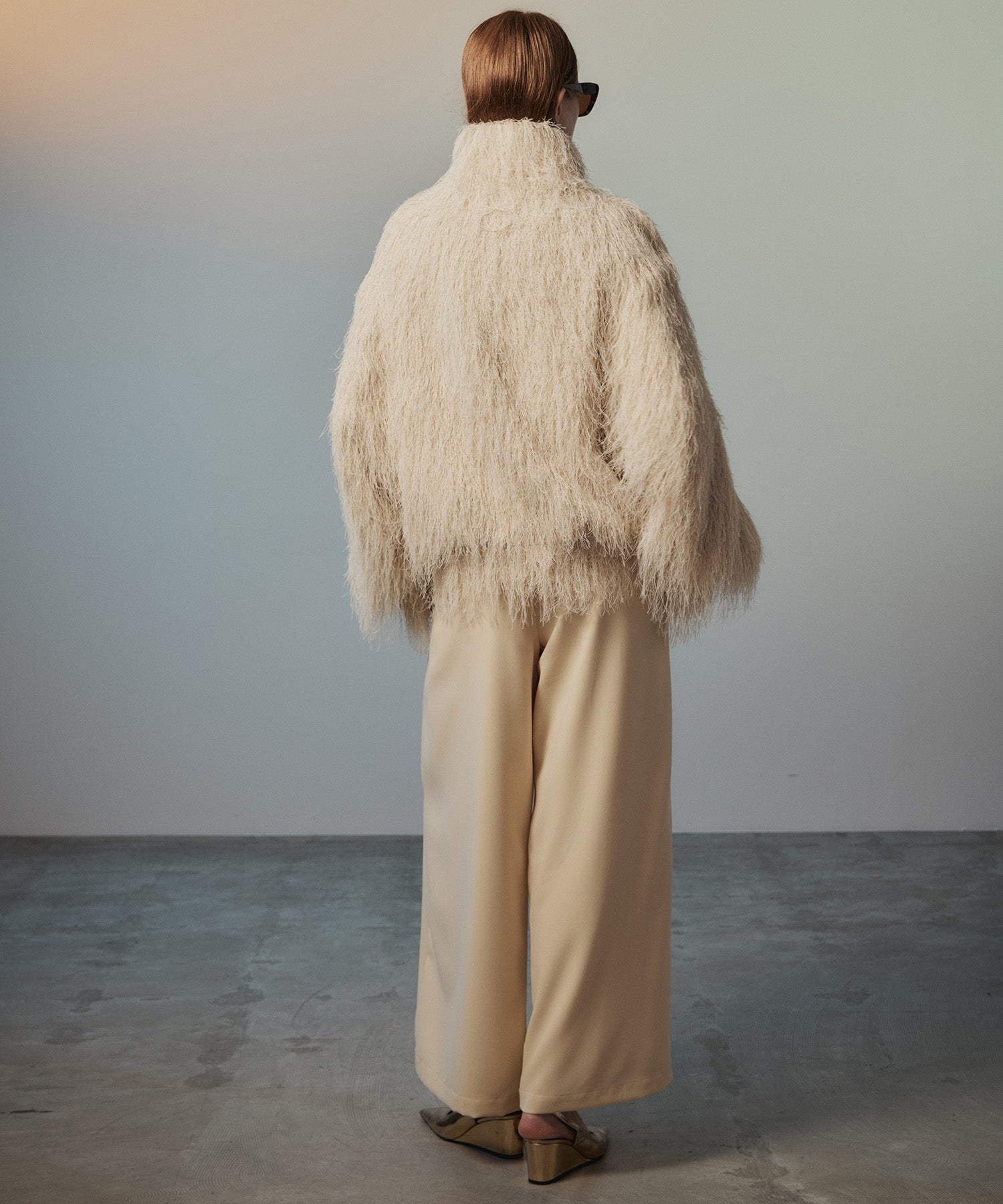 【26AUTUMN PRE-ORDER】Feather High-Neck Blouson