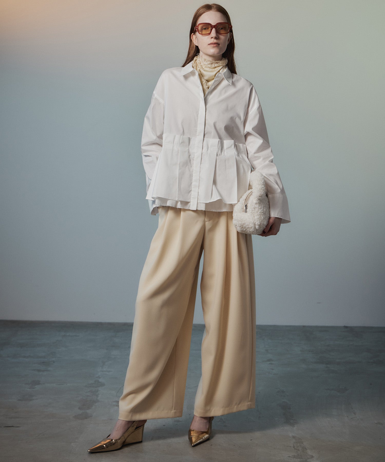 【26AUTUMN PRE-ORDER】Tuck Pleated Peplum Shirt