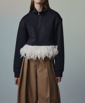 【26AUTUMN PRE-ORDER】Feather Hem Half-Zip Top