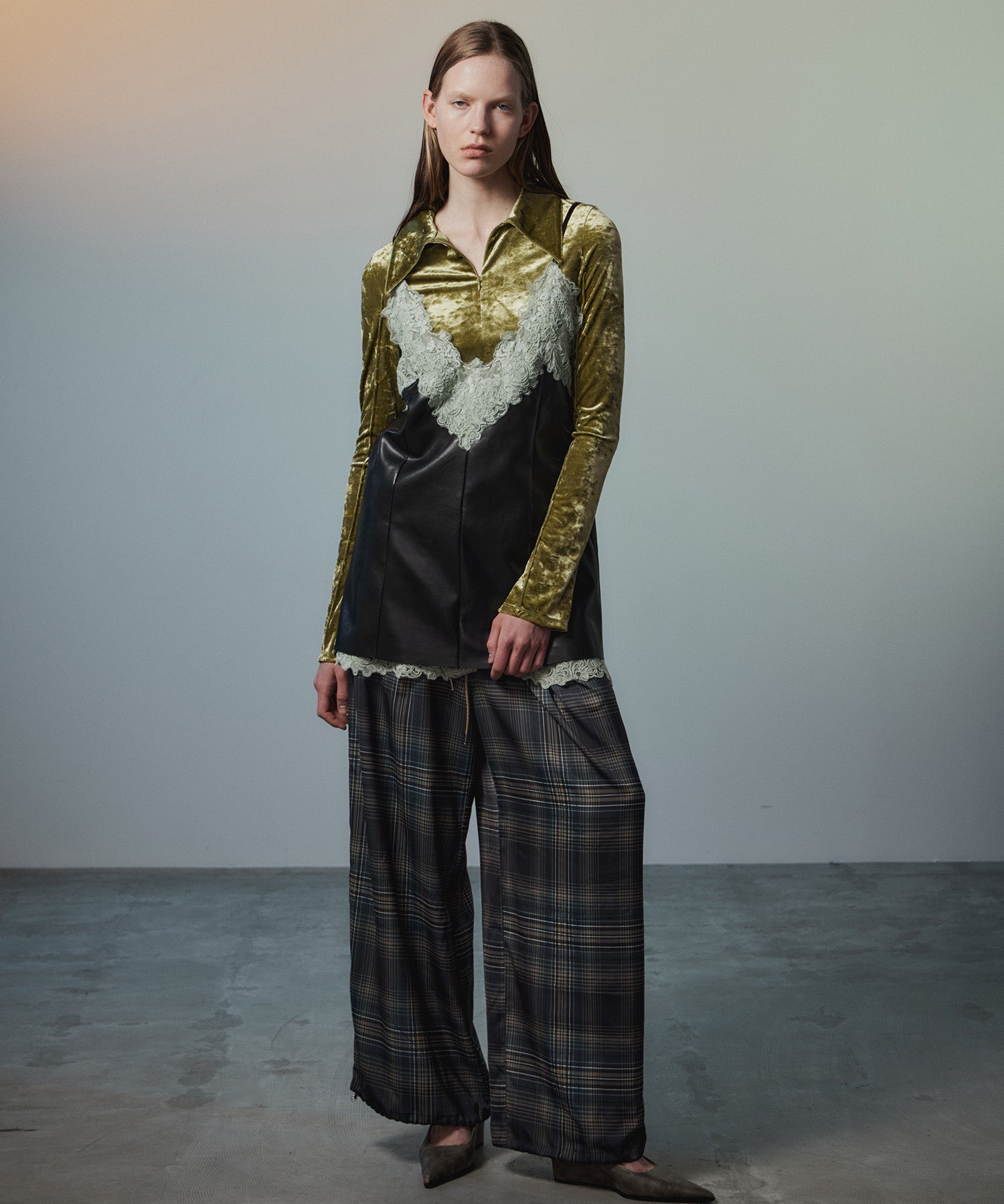 【26AUTUMN PRE-ORDER】Satin Check Easy Pants