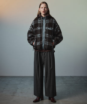 【26AUTUMN PRE-ORDER】Flower Embroidery Boa Blouson