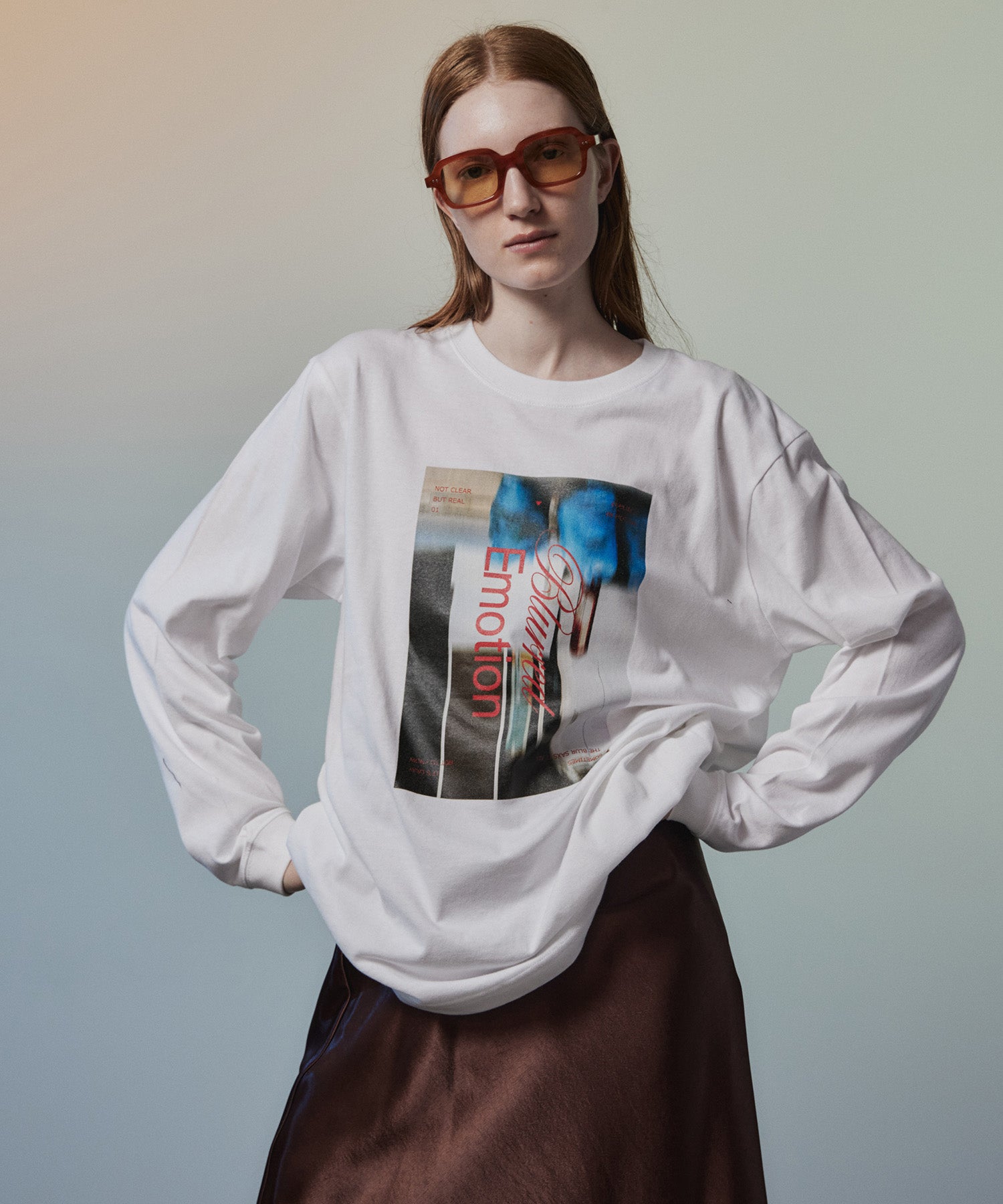 【26AUTUMN PRE-ORDER】Blurred Emotion Logo Print Long Sleeve T-Shirt