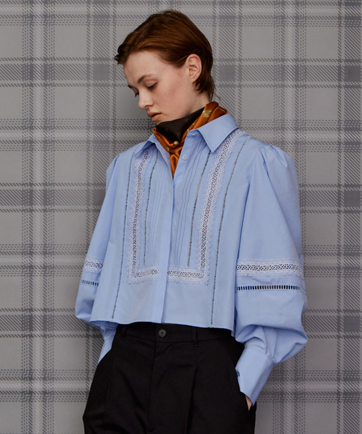 【26AUTUMN PRE-ORDER】Pintuck Lace Blouse