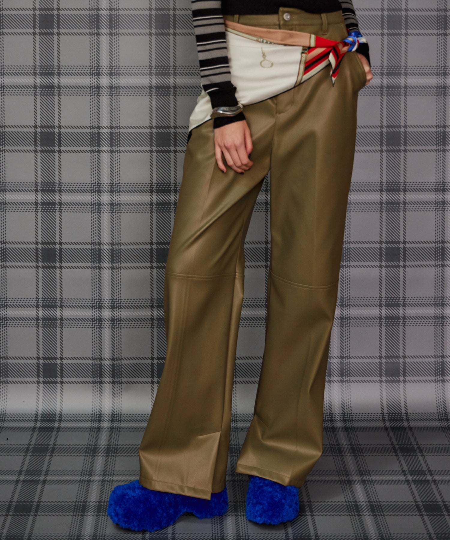 【26AUTUMN PRE-ORDER】Straight Vegan Leather Pants