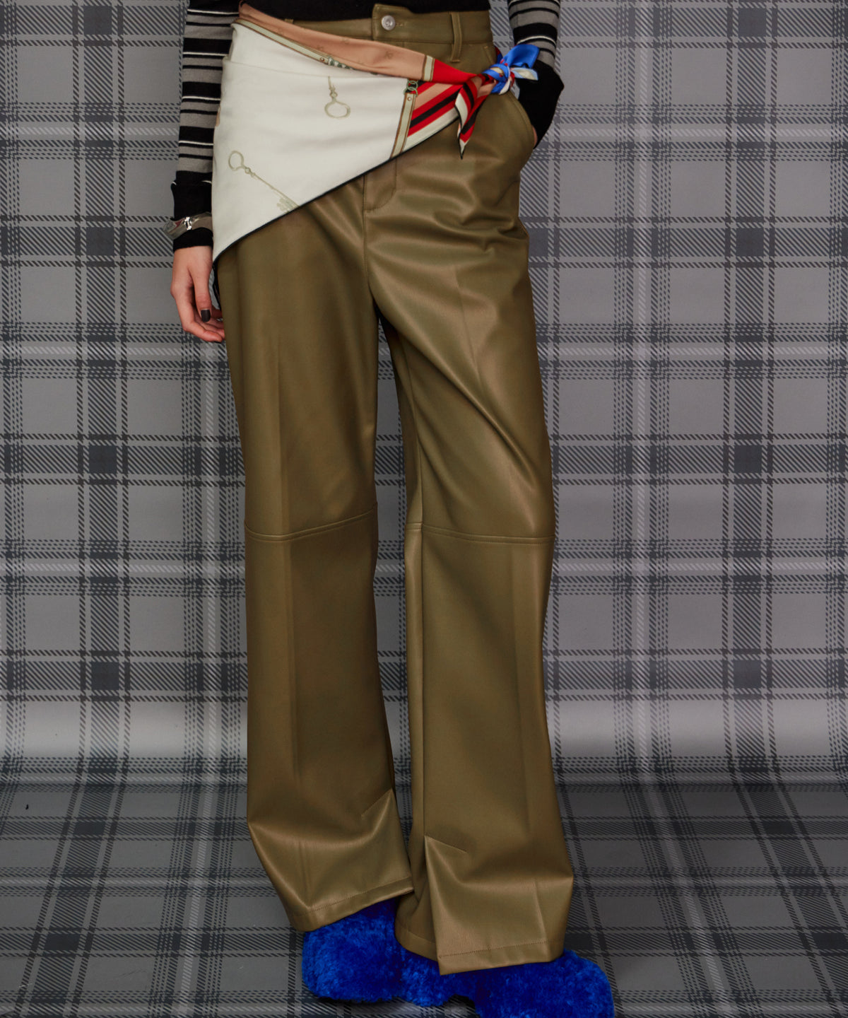 【26AUTUMN PRE-ORDER】Straight Vegan Leather Pants