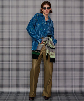【26AUTUMN PRE-ORDER】Flower Embroidery Velour Overshirt