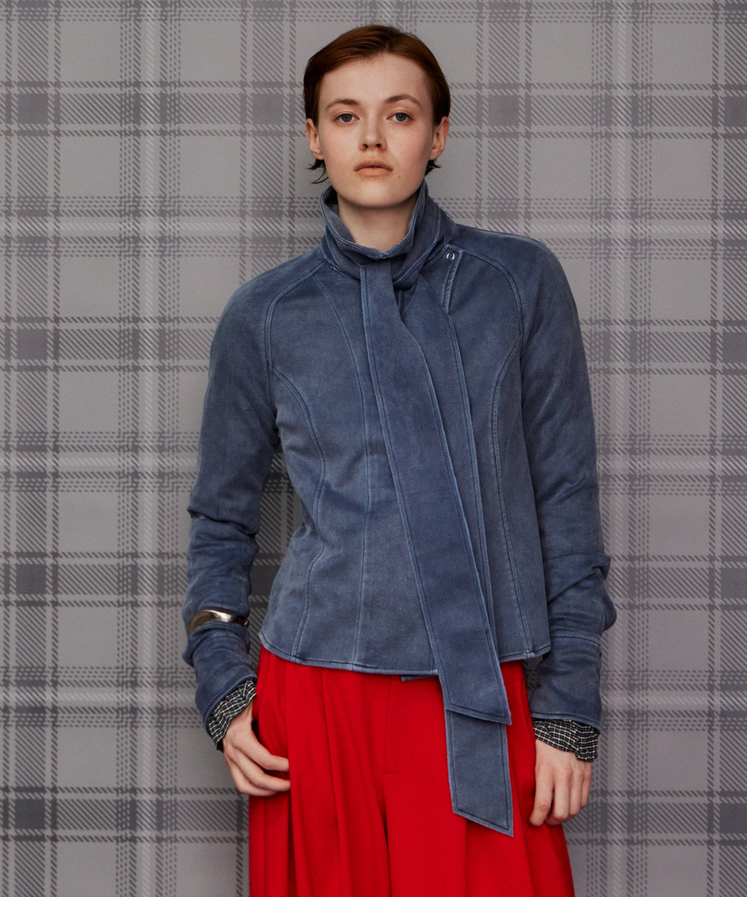 【26AUTUMN PRE-ORDER】Bio-Wash Slim Shirt with Tie
