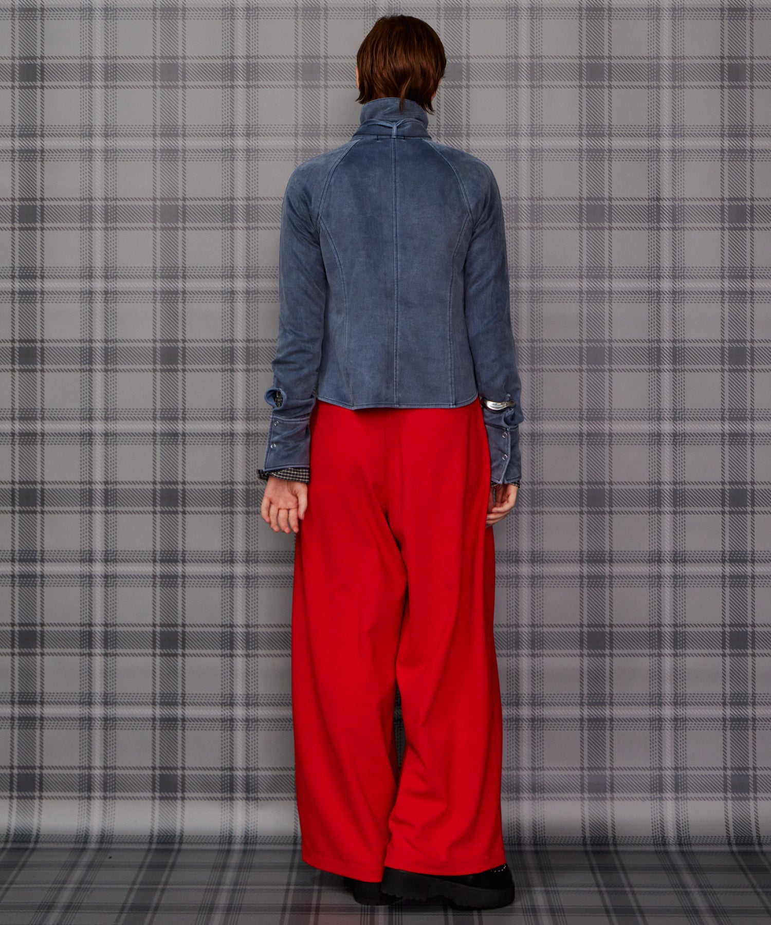 【26AUTUMN PRE-ORDER】Bio-Wash Slim Shirt with Tie