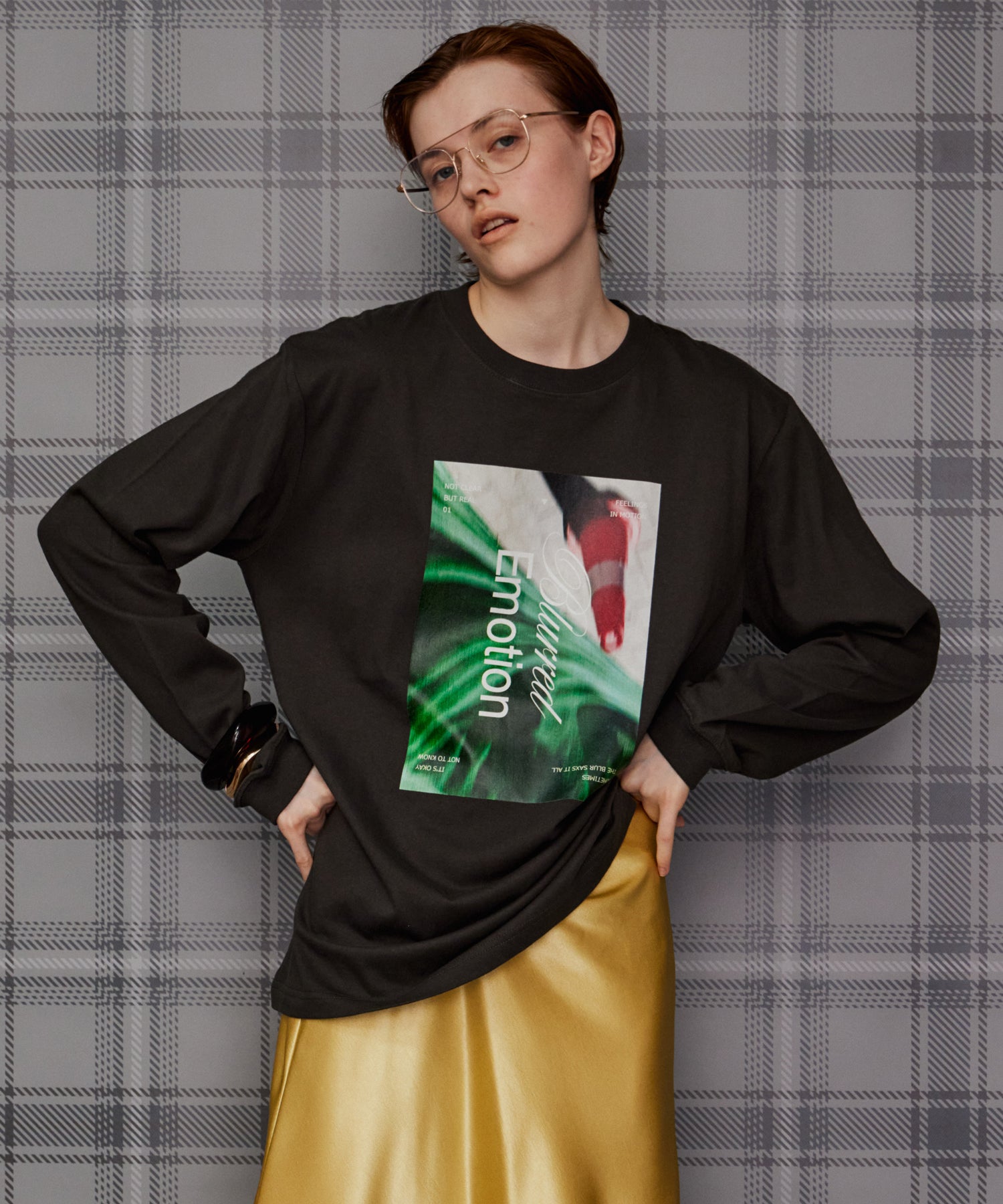 【26AUTUMN PRE-ORDER】Blurred Emotion Logo Print Long Sleeve T-Shirt
