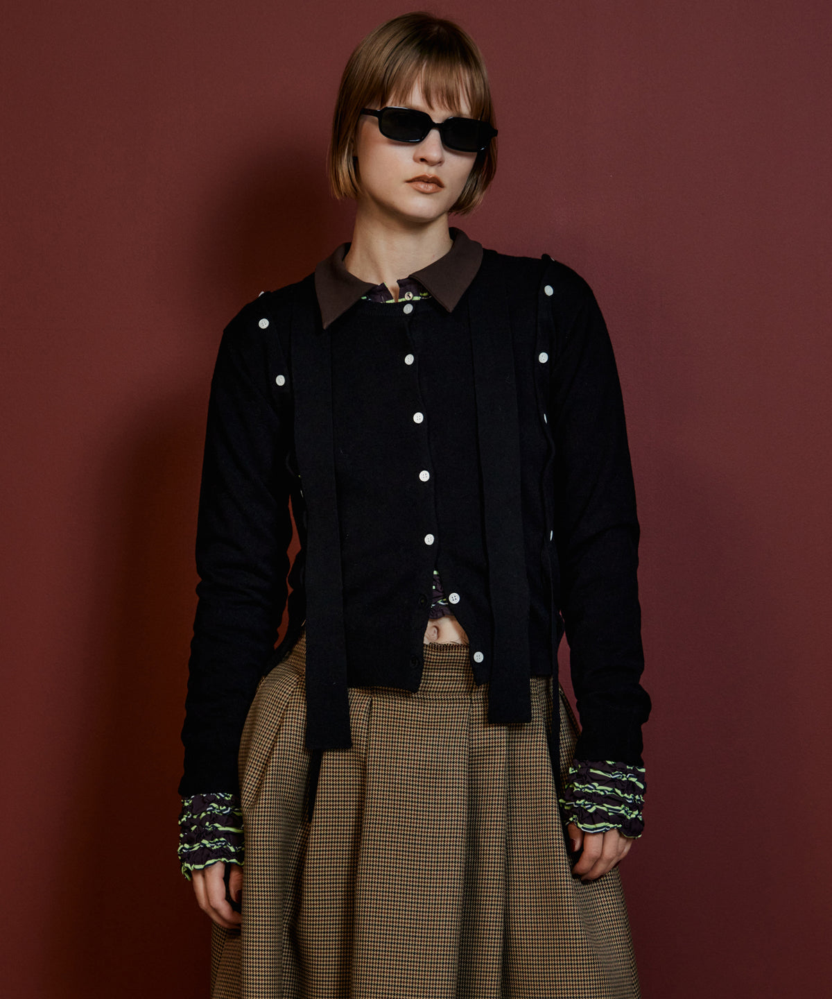 【PRE-ORDER】Bow-Tie Crew Cardigan