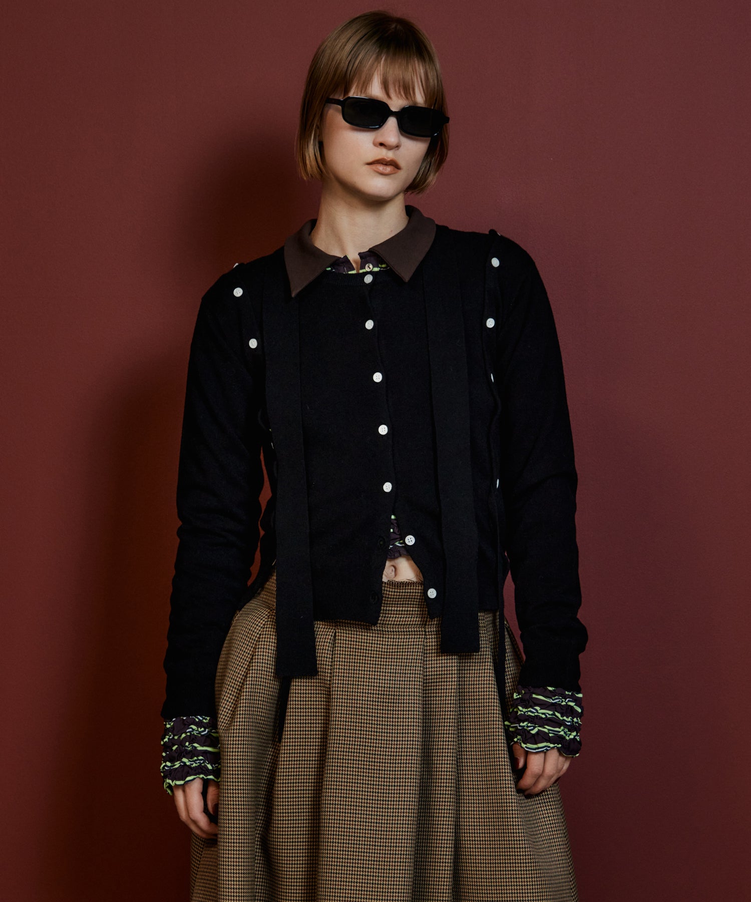 【26AUTUMN PRE-ORDER】Bow-Tie Crew Cardigan
