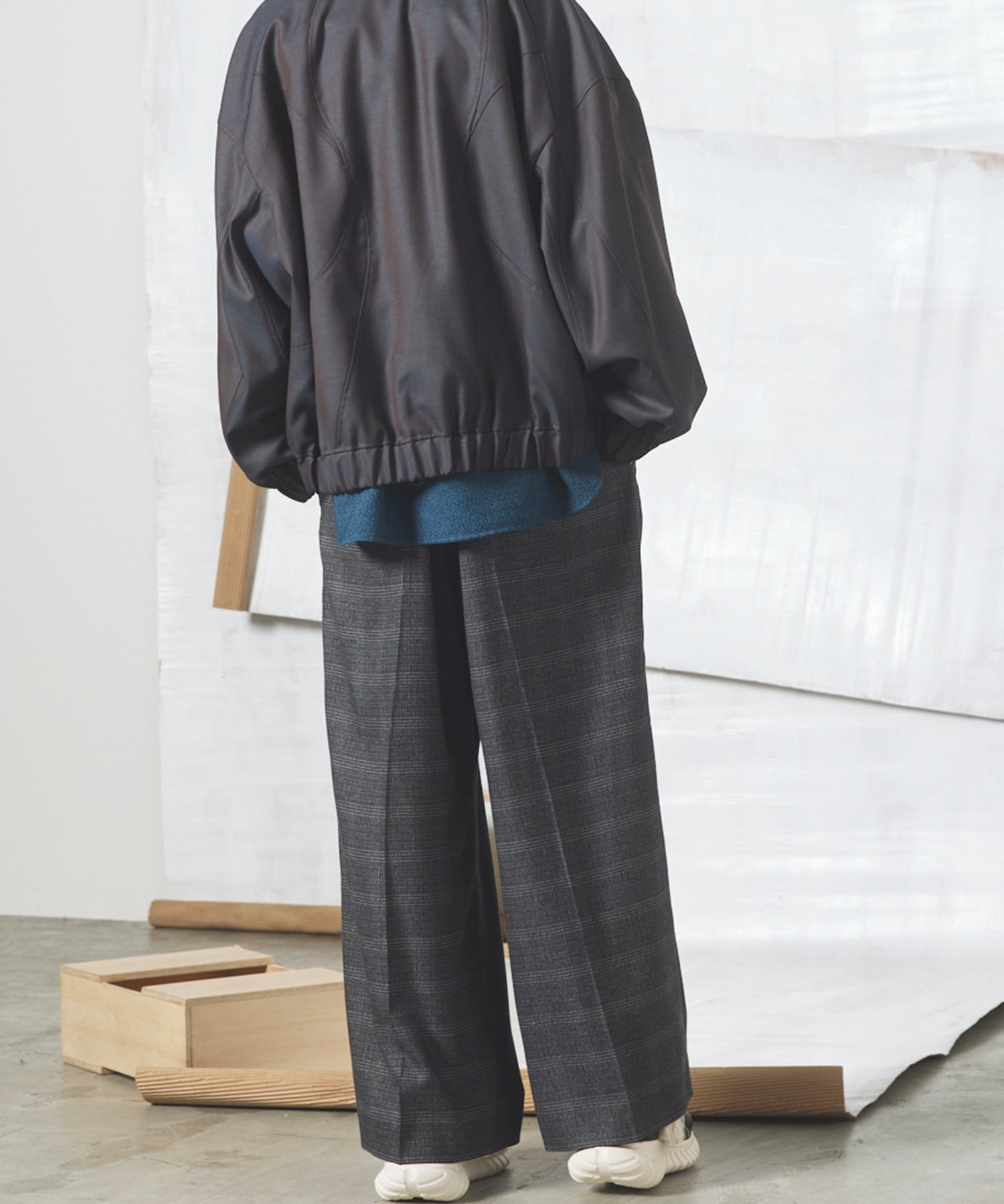 [26AW PRE-ORDER] Butcher fabric prime wide one tuck slacks