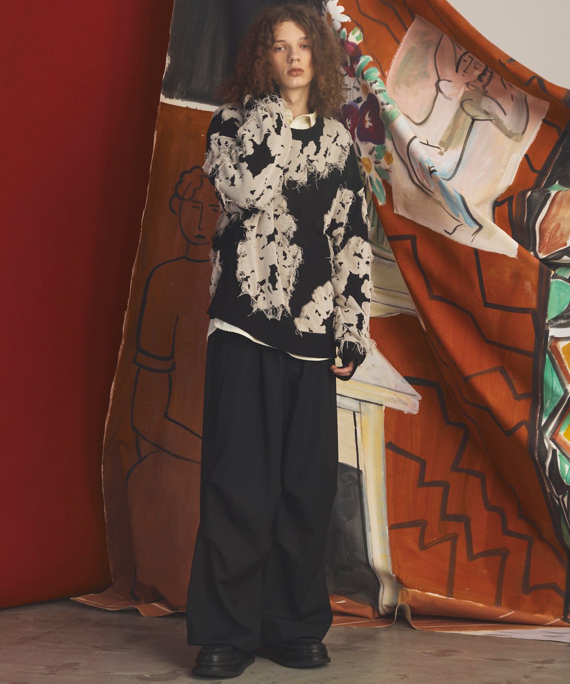 【26AW PRE-ORDER】Fringe Cut Jacquard Prime-Over Flower Pattern Knit Sweater