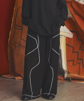 Banana Curve Silhouette Prime-Wide Cargo Trousers