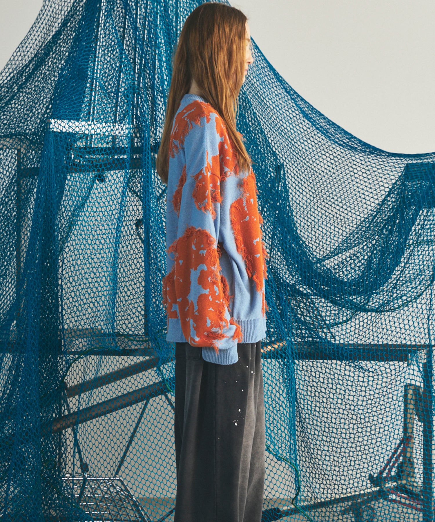 【26AW PRE-ORDER】Fringe Cut Jacquard Prime-Over Flower Pattern Knit Sweater
