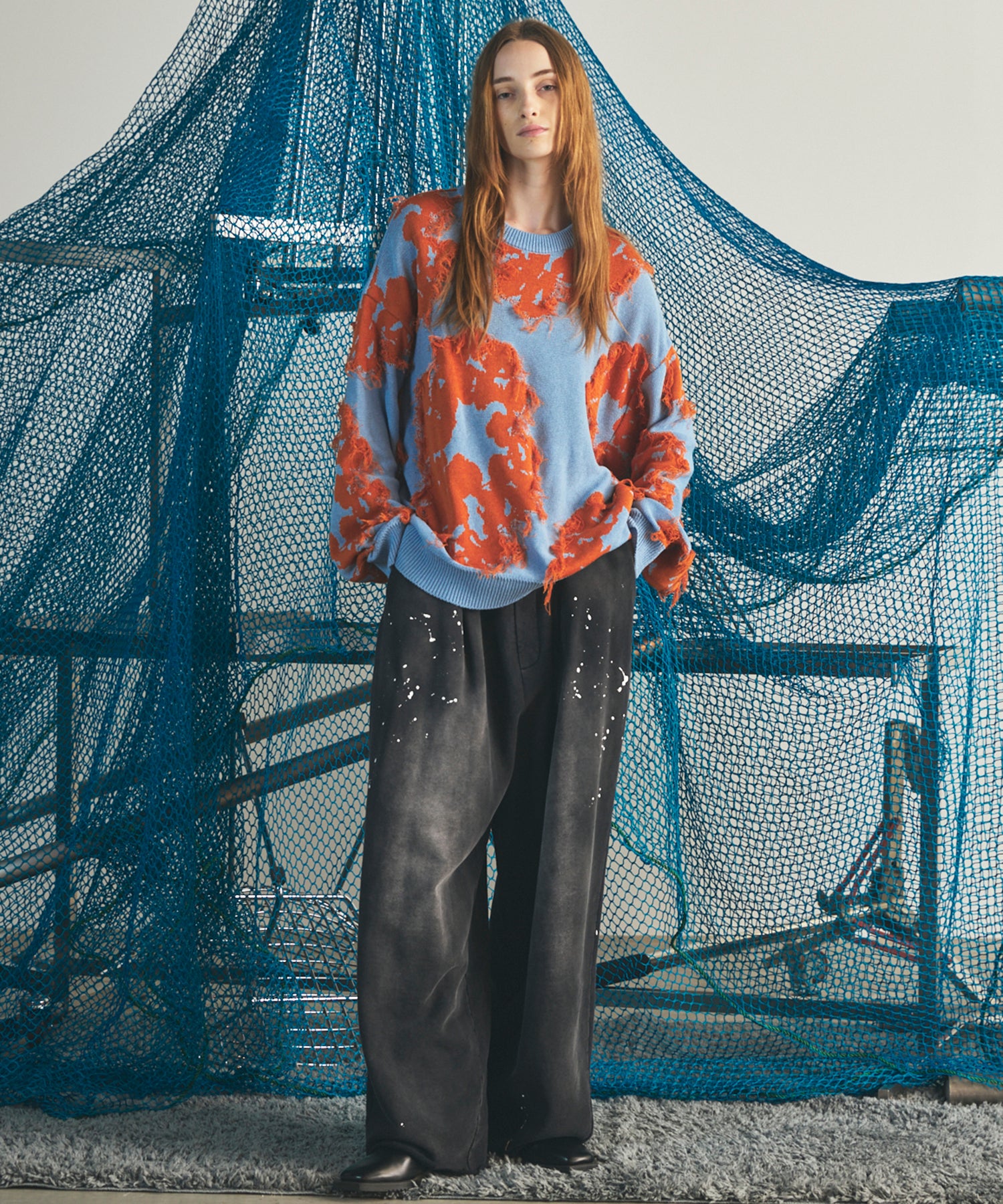 【26AW PRE-ORDER】Fringe Cut Jacquard Prime-Over Flower Pattern Knit Sweater