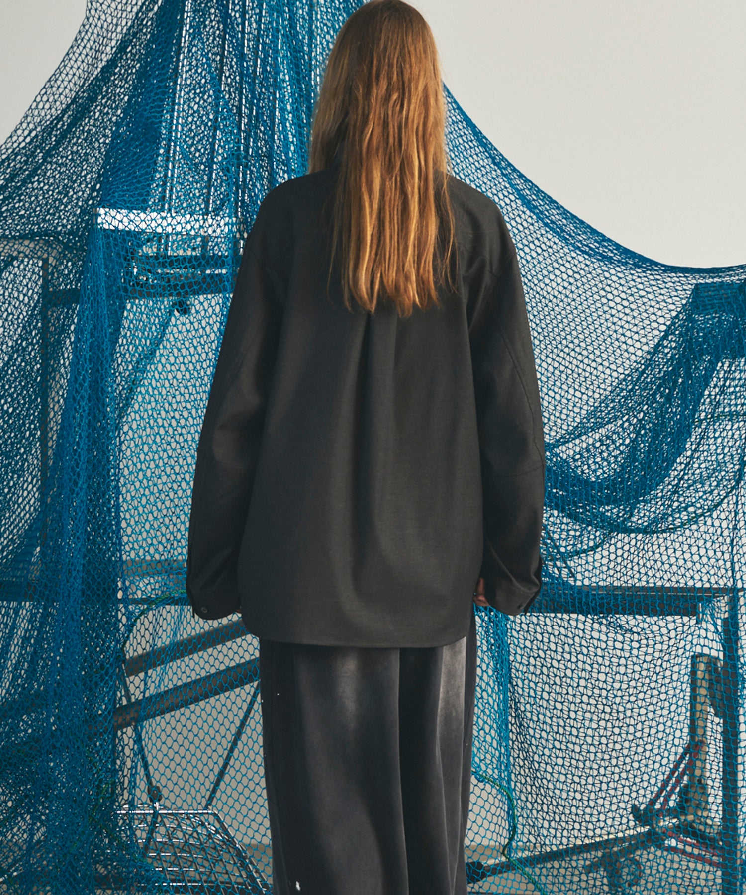 【26AW PRE-ORDER】TW Drapery Gabardine Prime-Over Ovoid Sleeve Shirt