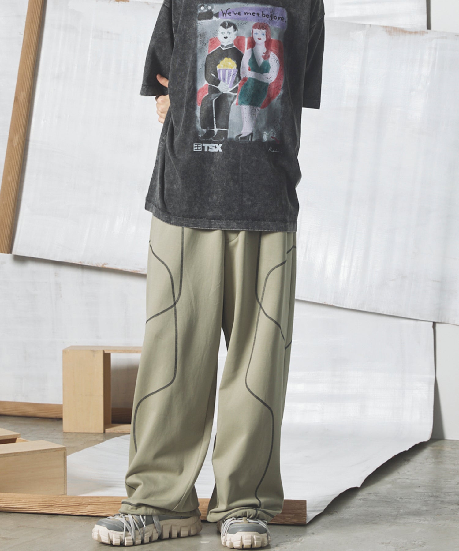 Banana Curve Silhouette Prime-Wide Cargo Trousers