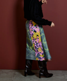 【26AUTUMN PRE-ORDER】Drawing Scarf Skirt