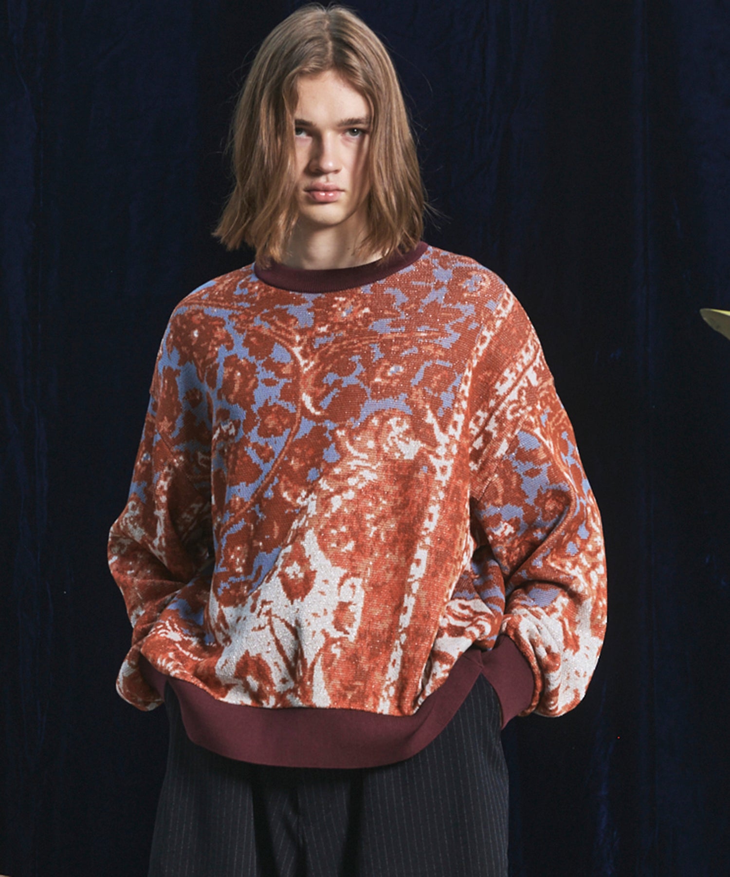 【26AW PRE-ORDER】All-over Paisley Jacquard Prime-Over Crew Neck Knit Tops