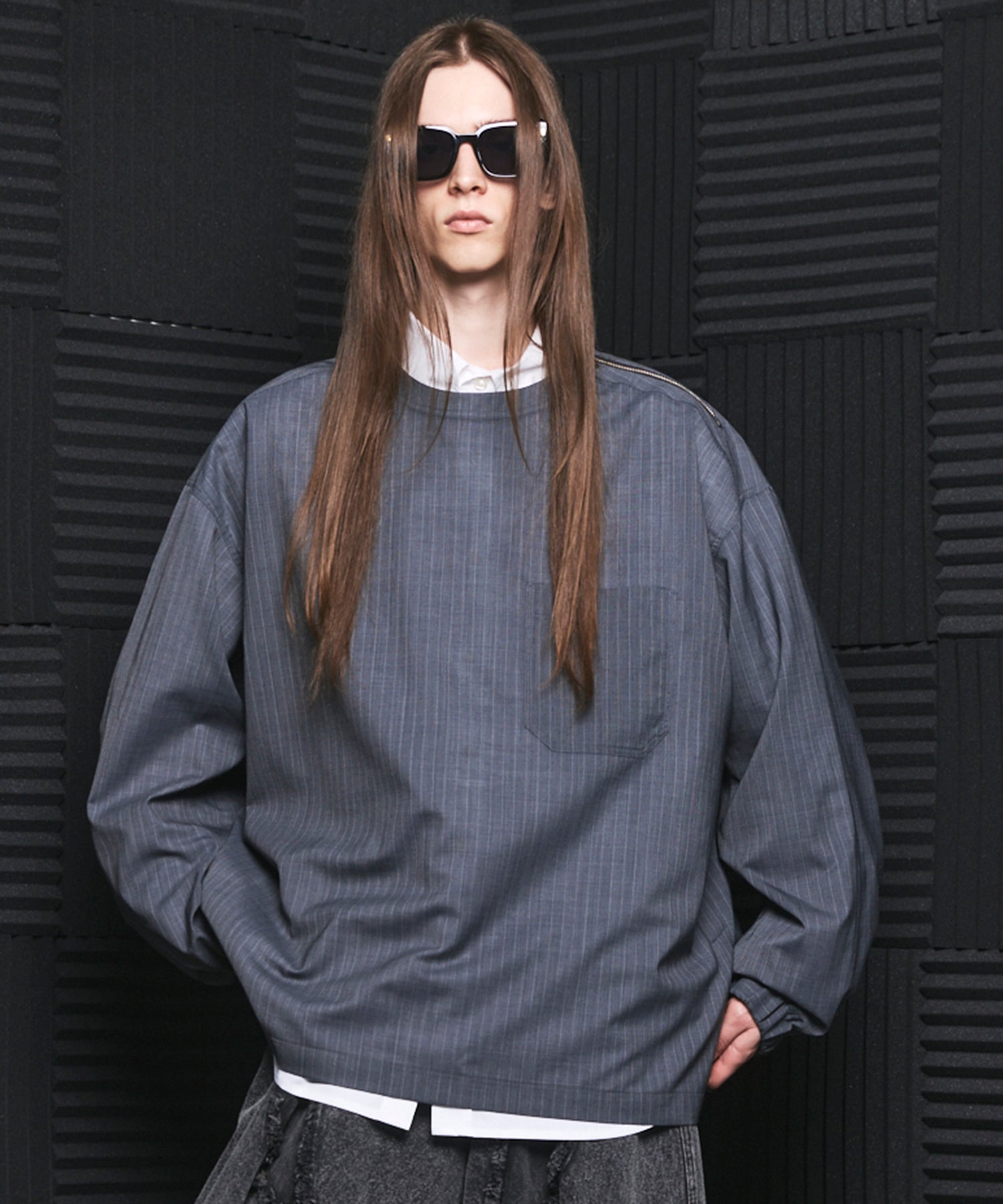 【26SS PRE-ORDER】T/W Sheer Stripe Prime-Over Side Slit Pullover Shirt