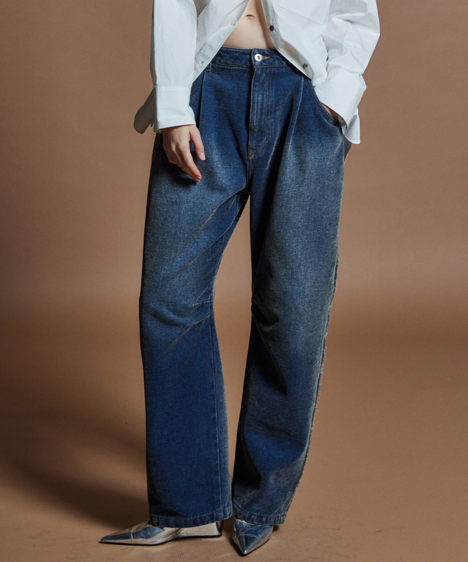 【26WINTER COLLECTION】Chenille Wide Baggy Denim