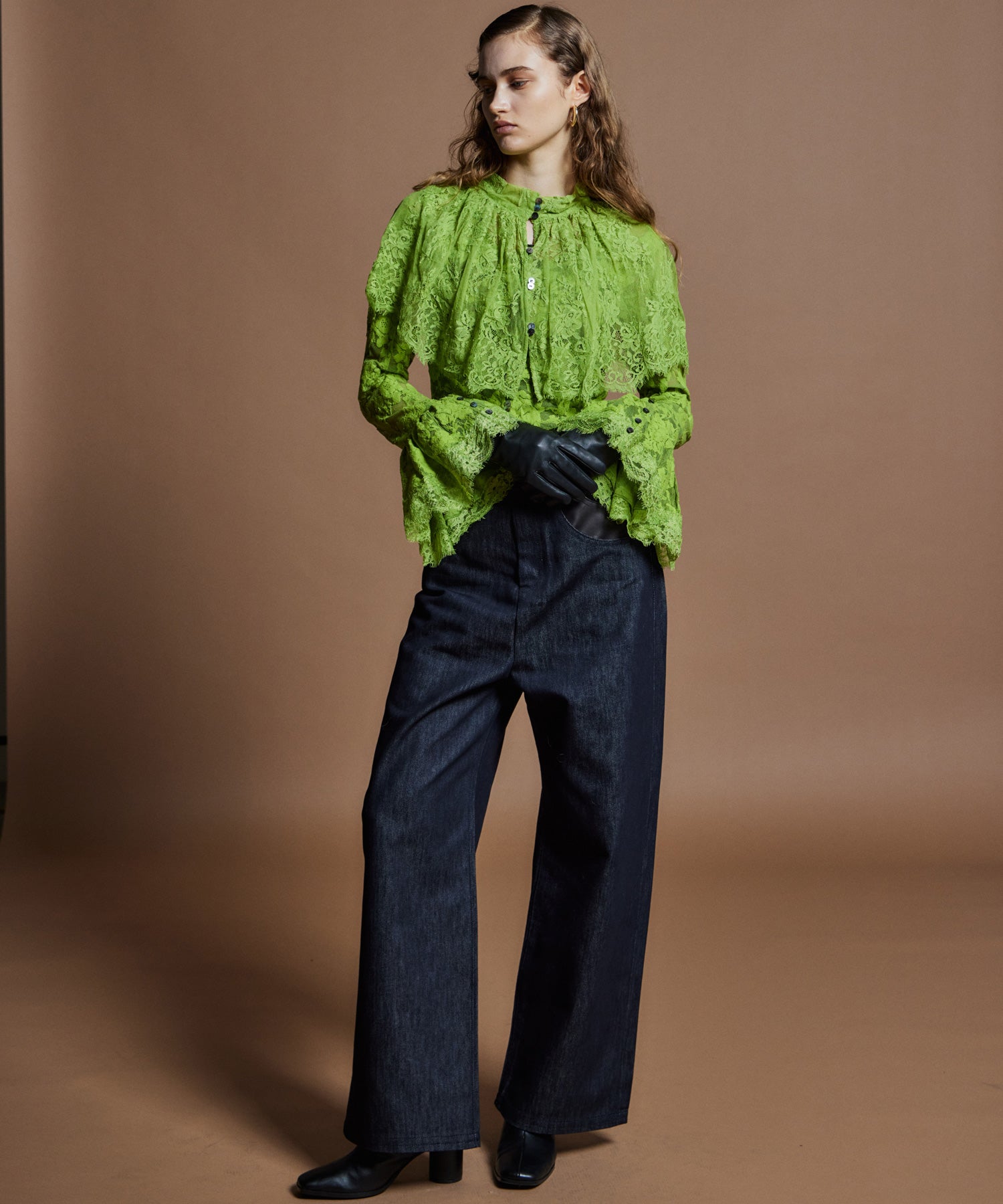[26WINTER COLLECTION] 纯素皮革对接直筒牛仔布