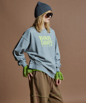 【26WINTER PRE-ORDER】BOUNDARY Embossed Sweatshirt
