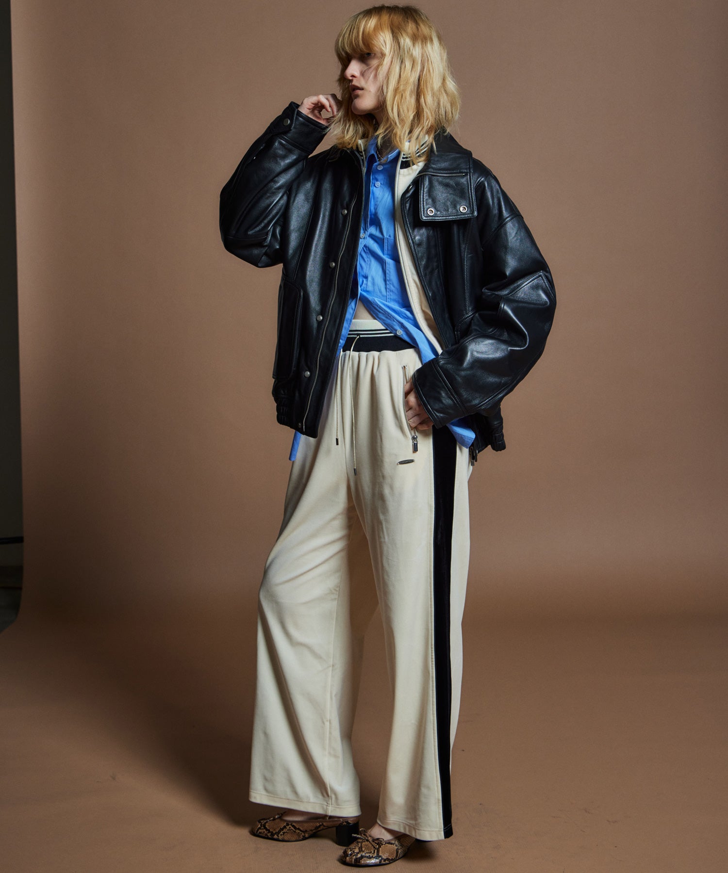 【26WINTER PRE-ORDER】Side Line Velour Jersey Pants