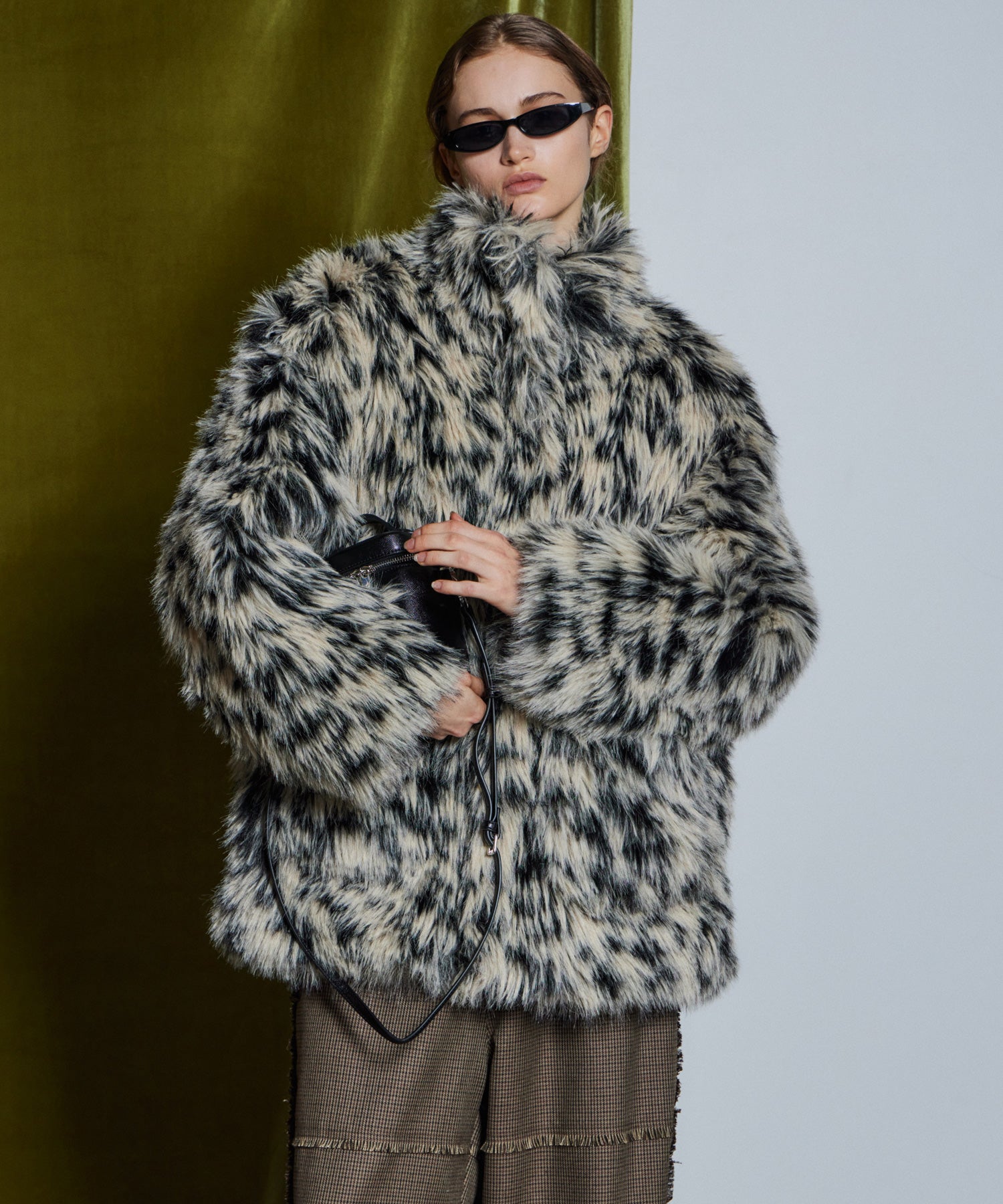 【26WINTER COLLECTION】Mid-Length Volume Fur Coat