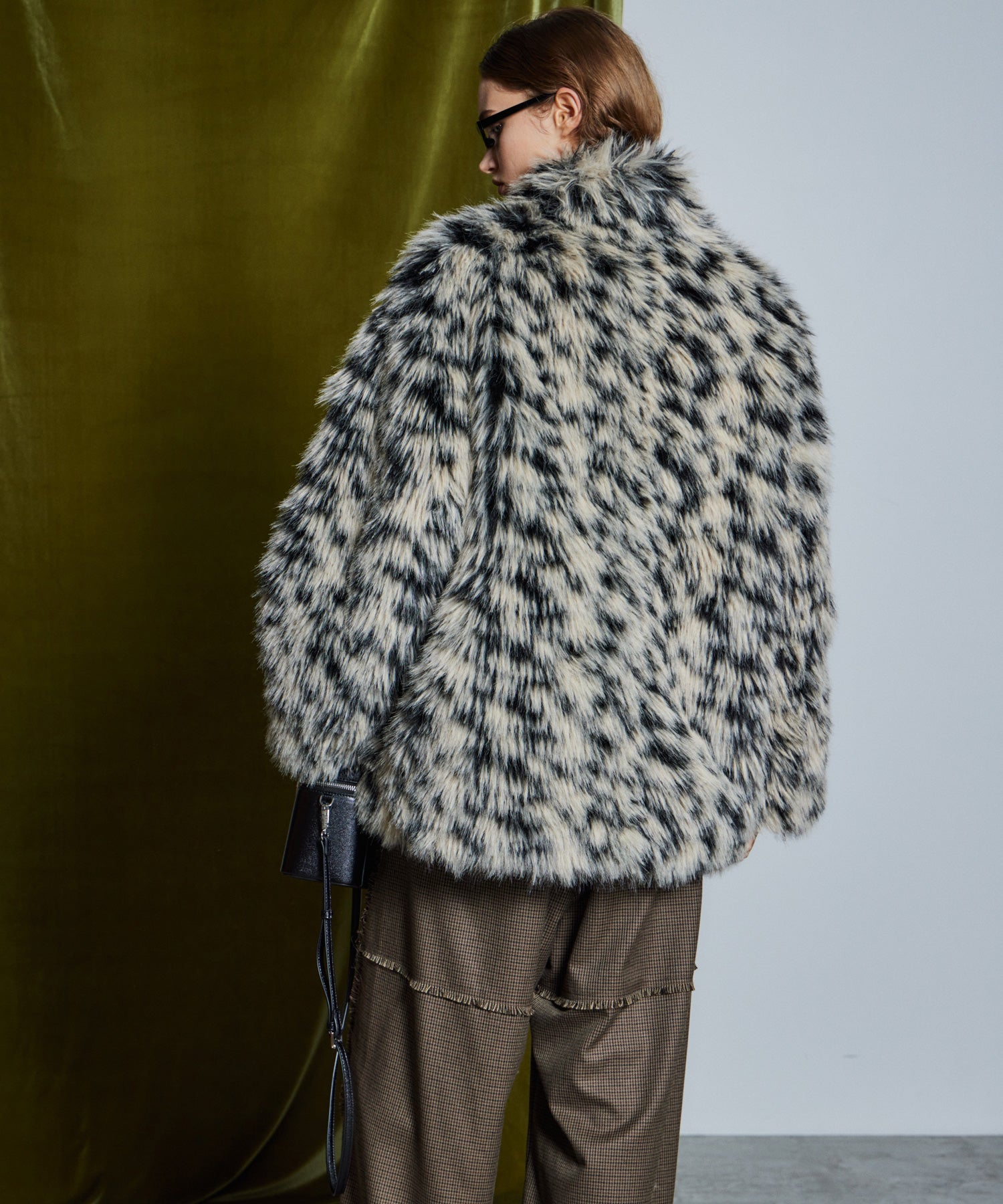 【26WINTER COLLECTION】Mid-Length Volume Fur Coat