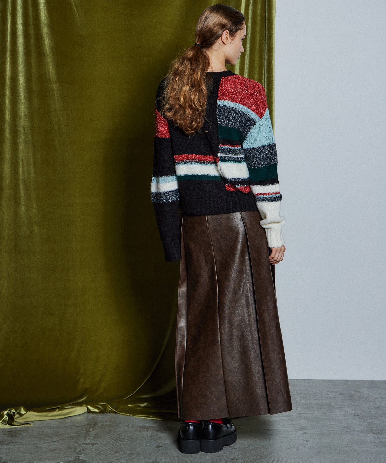 [26WINTER COLLECTION] 纯素皮革百褶裙