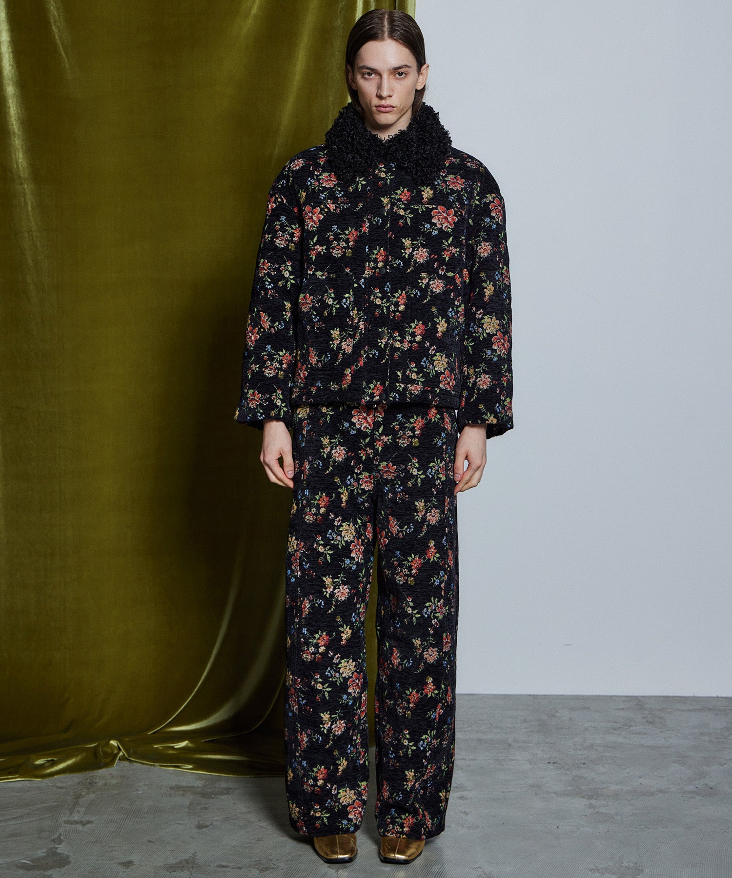 【26WINTER COLLECTION】Multi-Fabric Cocoon Pants