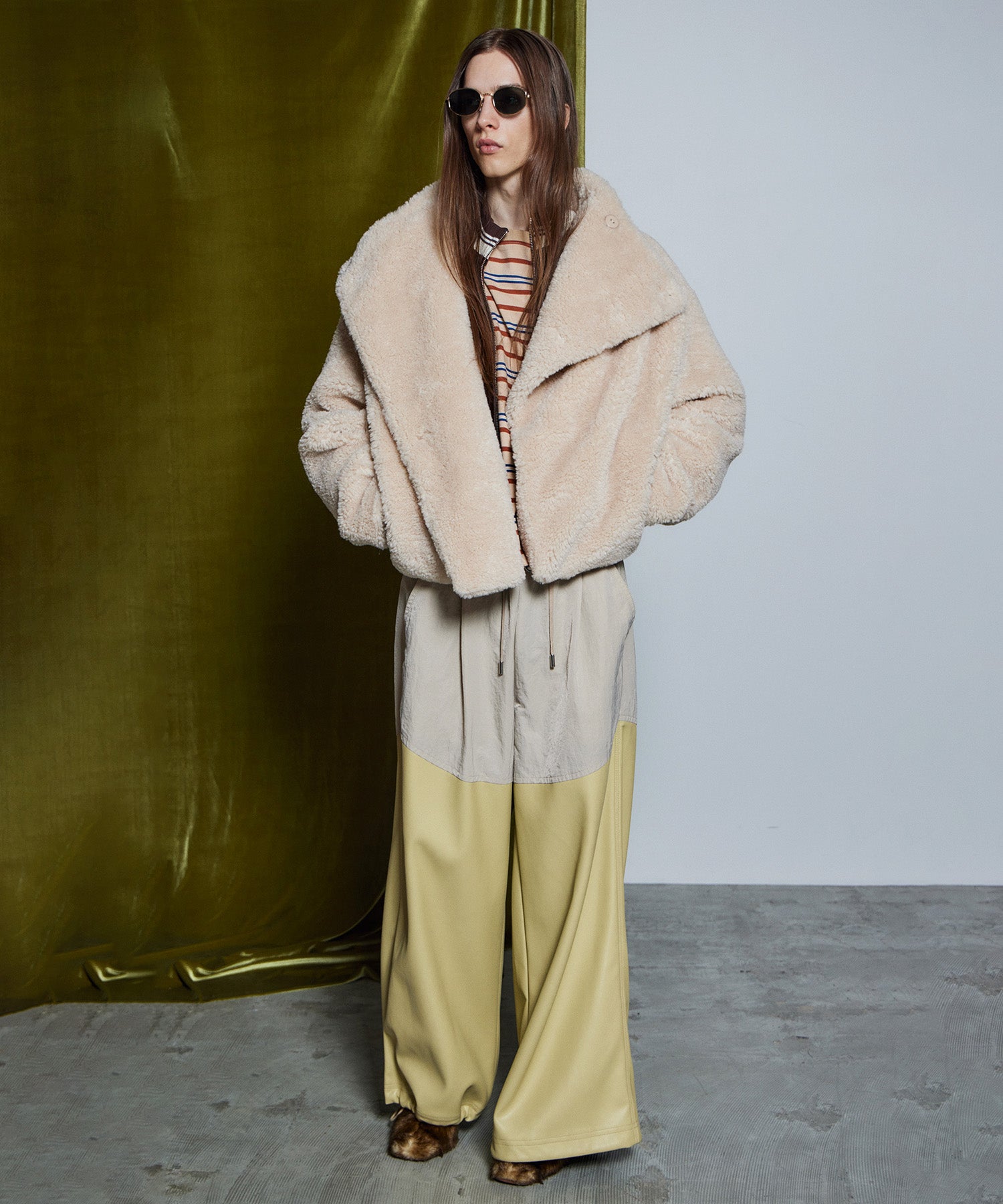 【26WINTER COLLECTION】Stand Collar Boa Coat