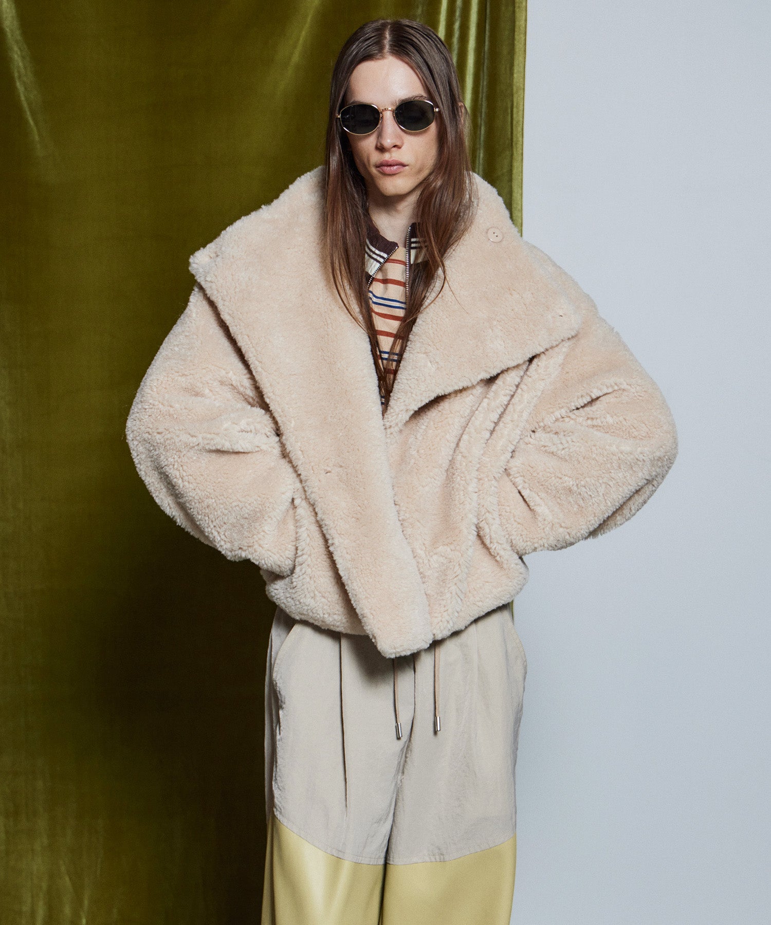 【26WINTER COLLECTION】Stand Collar Boa Coat