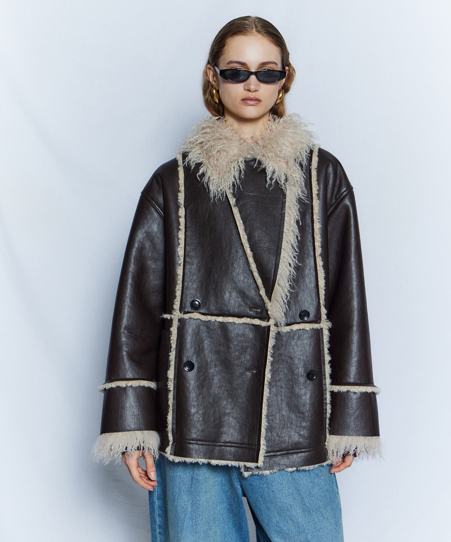 【26WINTER PRE-ORDER】Double-Breasted Vegan Shearling Coat