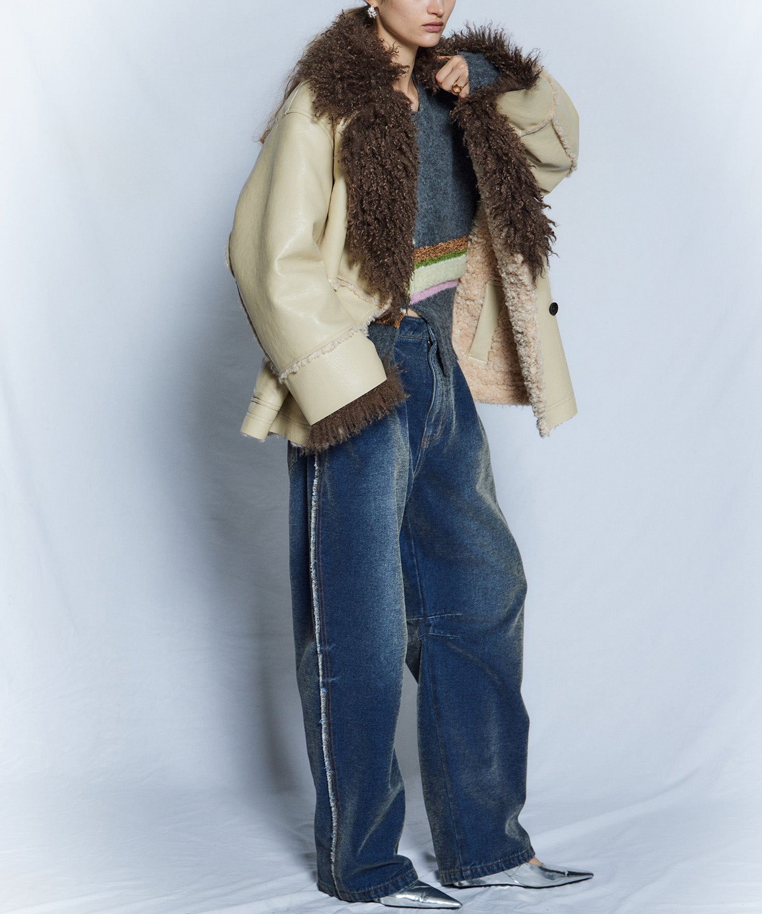【26WINTER PRE-ORDER】Double-Breasted Vegan Shearling Coat