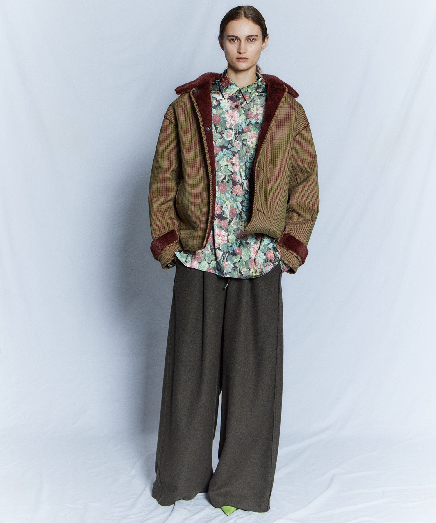 【26WINTER PRE-ORDER】Reversible Checked Boa Coat